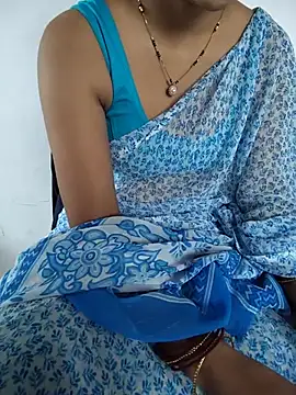 lovelygirl4567 online show from 07-09-26, 05:44