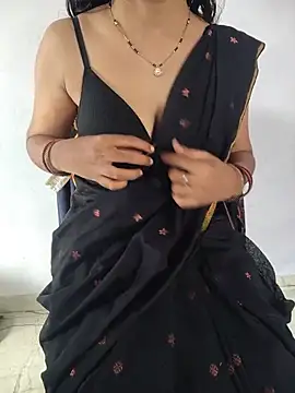 lovelygirl4567 online show from 07-12-26, 03:30