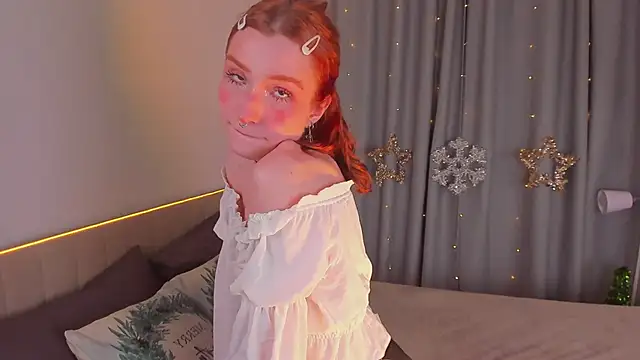 Snapshot of Iris_Pastels chatting on 01-14-25, 02:29 Iris Pastels online show from 01-14-25, 02:29