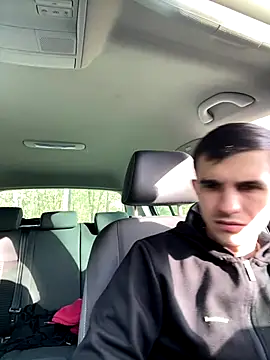 Snapshot of Demonpull69 chatting on 10-29-25, 07:32 Demonpull69 online show from 10-29-25, 07:32