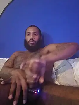 Snapshot of Caliclysm chatting on 02-27-26, 05:40 Caliclysm online show from 02-27-26, 05:40