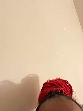 Snapshot of DamnBubbles chatting on 02-06-25, 04:10 DamnBubbles online show from 02-06-25, 04:10