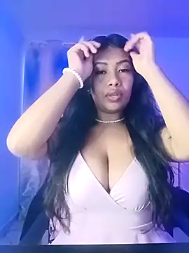 PaulaOrtiz 1 online show from 12-31-24, 02:14