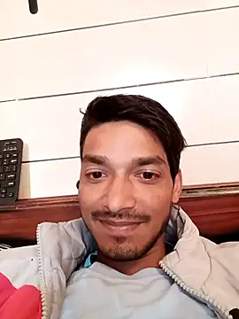 Snapshot of Tarun_0026 chatting on 01-28-25, 09:51 Tarun 0026 online show from 01-28-25, 09:51