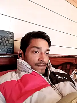 Snapshot of Tarun_0026 chatting on 01-29-25, 07:57 Tarun 0026 online show from 01-29-25, 07:57