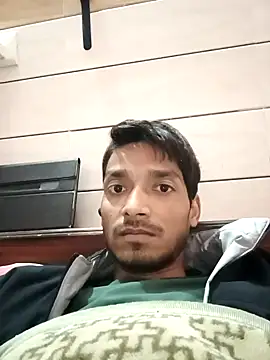 Snapshot of Tarun_0026 chatting on 02-02-25, 01:19 Tarun 0026 online show from 02-02-25, 01:19