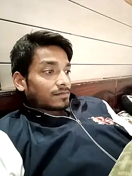 Snapshot of Tarun_0026 chatting on 02-07-25, 01:53 Tarun 0026 online show from 02-07-25, 01:53