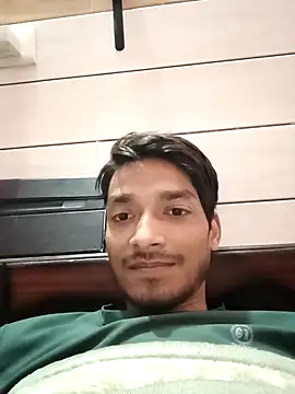 Snapshot of Tarun_0026 chatting on 02-11-25, 04:56 Tarun 0026 online show from 02-11-25, 04:56