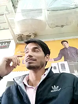 Snapshot of Tarun_0026 chatting on 02-14-25, 10:07 Tarun 0026 online show from 02-14-25, 10:07