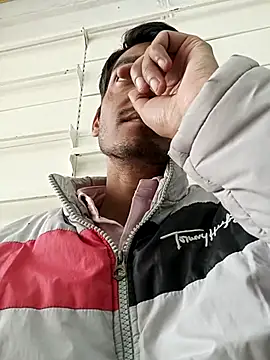 Snapshot of Tarun_0026 chatting on 02-20-25, 08:50 Tarun 0026 online show from 02-20-25, 08:50