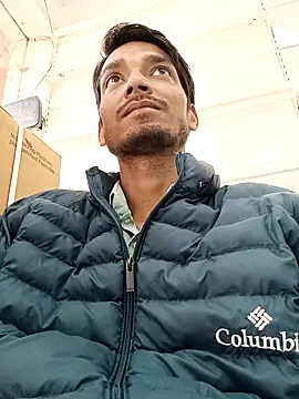 Snapshot of Tarun_0026 chatting on 02-22-25, 06:28 Tarun 0026 online show from 02-22-25, 06:28