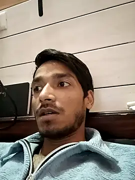 Snapshot of Tarun_0026 chatting on 02-24-25, 01:10 Tarun 0026 online show from 02-24-25, 01:10