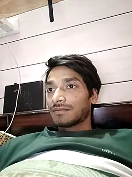 Snapshot of Tarun_0026 chatting on 03-11-25, 03:02 Tarun 0026 online show from 03-11-25, 03:02