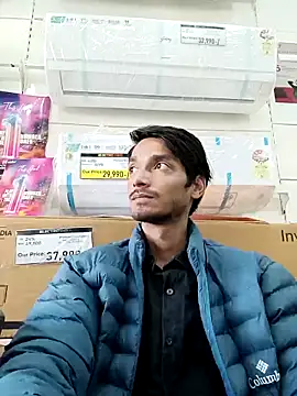 Snapshot of Tarun_0026 chatting on 03-13-25, 11:19 Tarun 0026 online show from 03-13-25, 11:19