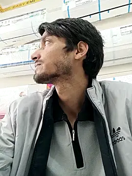 Snapshot of Tarun_0026 chatting on 03-15-25, 10:03 Tarun 0026 online show from 03-15-25, 10:03