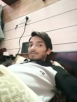 Snapshot of Tarun_0026 chatting on 03-16-25, 04:34 Tarun 0026 online show from 03-16-25, 04:34