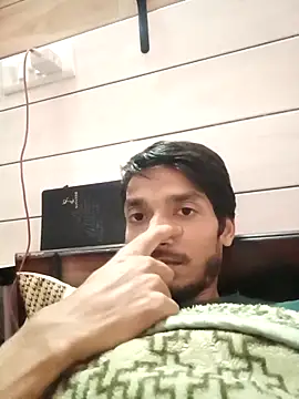 Snapshot of Tarun_0026 chatting on 03-20-25, 04:20 Tarun 0026 online show from 03-20-25, 04:20