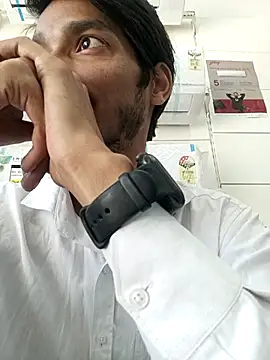 Snapshot of Tarun_0026 chatting on 03-21-25, 05:21 Tarun 0026 online show from 03-21-25, 05:21