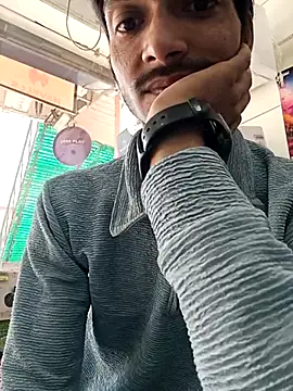 Snapshot of Tarun_0026 chatting on 03-22-25, 05:49 Tarun 0026 online show from 03-22-25, 05:49