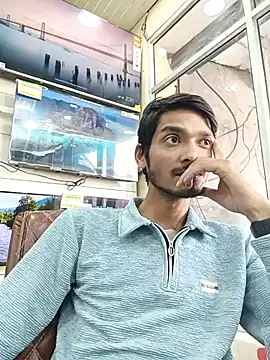 Snapshot of Tarun_0026 chatting on 03-22-25, 09:02 Tarun 0026 online show from 03-22-25, 09:02