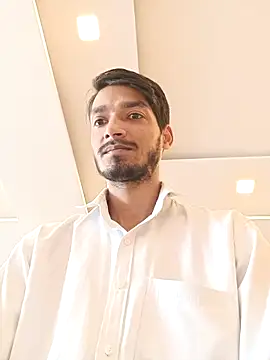 Snapshot of Tarun_0026 chatting on 10-02-25, 05:14 Tarun 0026 online show from 10-02-25, 05:14