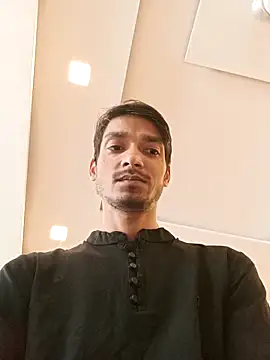 Snapshot of Tarun_0026 chatting on 10-14-25, 07:42 Tarun 0026 online show from 10-14-25, 07:42