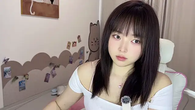 Chenjing0 online show from 04-05-26, 04:42