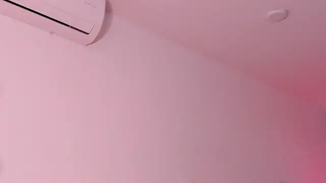 Snapshot of LiaCathaleya chatting on 09-18-25, 03:03 LiaCathaleya online show from 09-18-25, 03:03