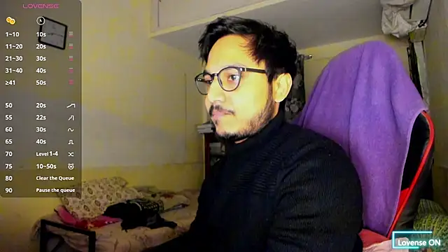 Snapshot of fuckkboy101 chatting on 01-04-25, 02:35 fuckkboy101 online show from 01-04-25, 02:35