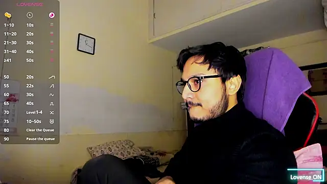 Snapshot of fuckkboy101 chatting on 01-04-25, 05:37 fuckkboy101 online show from 01-04-25, 05:37
