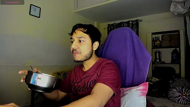 Snapshot of fuckkboy101 chatting on 02-20-25, 06:13 fuckkboy101 online show from 02-20-25, 06:13
