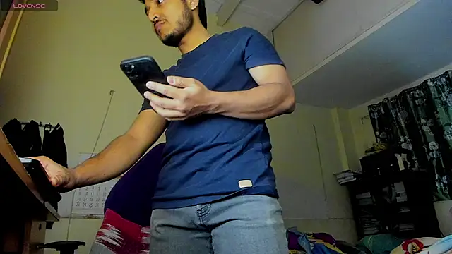 Snapshot of fuckkboy101 chatting on 02-25-25, 05:04 fuckkboy101 online show from 02-25-25, 05:04