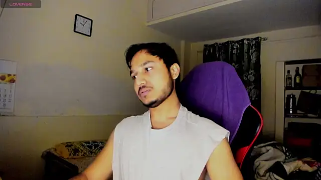 Snapshot of fuckkboy101 chatting on 02-26-25, 04:24 fuckkboy101 online show from 02-26-25, 04:24