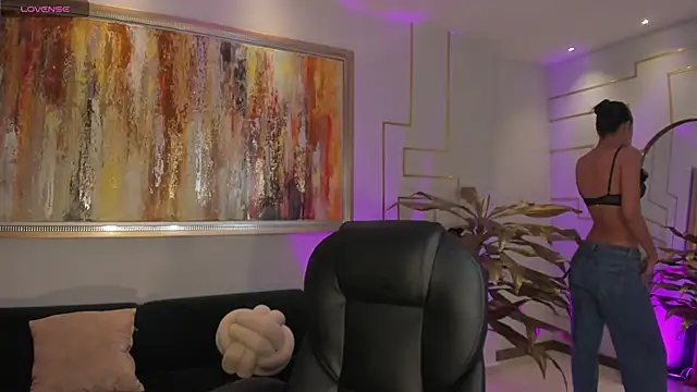 NiaSalvatore online show from 02-26-26, 03:27