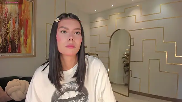 NiaSalvatore online show from 02-28-26, 02:34