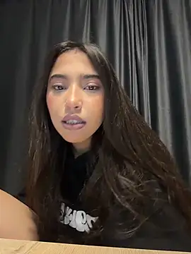 Snapshot of miaceleste chatting on 11-16-25, 05:51 miaceleste online show from 11-16-25, 05:51