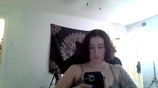 Snapshot of ParkerGYATT chatting on 06-17-26, 03:09 ParkerGYATT online show from 06-17-26, 03:09
