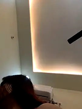 shreya1765 online show from 12-03-25, 08:56