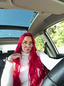 Snapshot of Mia-Fuchs chatting on 10-02-25, 12:56 Mia-Fuchs online show from 10-02-25, 12:56