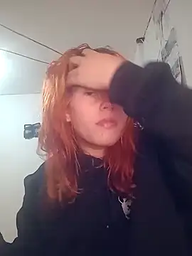 Snapshot of Marcelin-Thompson chatting on 01-10-25, 04:54 Marcelin-Thompson online show from 01-10-25, 04:54