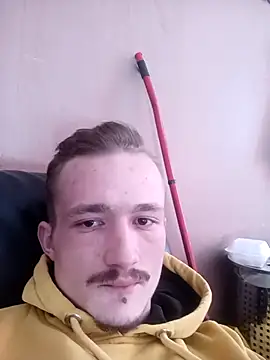 Snapshot of frankthefuck69 chatting on 03-03-25, 02:04 frankthefuck69 online show from 03-03-25, 02:04