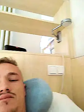 frankthefuck69 online show from 10-21-25, 10:49