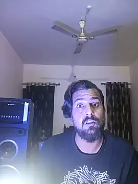 Snapshot of MAGNETICDADDY8 chatting on 01-06-25, 06:10 MAGNETICDADDY8 online show from 01-06-25, 06:10