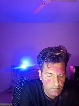 Snapshot of MAGNETICDADDY8 chatting on 03-14-25, 12:10 MAGNETICDADDY8 online show from 03-14-25, 12:10