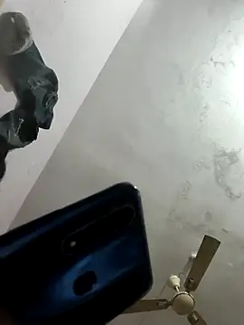 Snapshot of MAGNETICDADDY8 chatting on 11-26-25, 01:06 MAGNETICDADDY8 online show from 11-26-25, 01:06