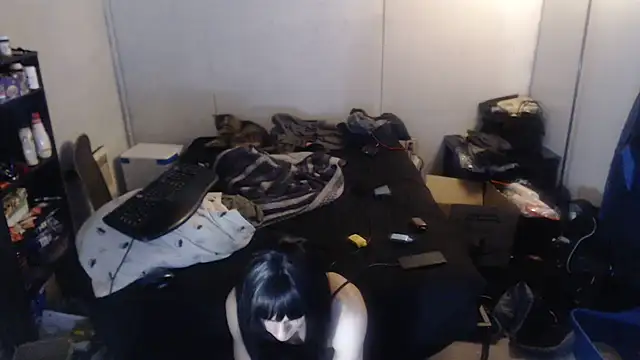 Snapshot of SadCatDaddy chatting on 02-15-25, 08:11 SadCatDaddy online show from 02-15-25, 08:11