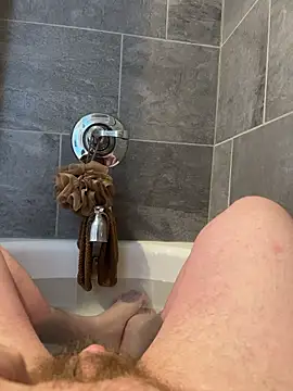 Snapshot of Ucsamiam chatting on 01-18-26, 05:11 Ucsamiam online show from 01-18-26, 05:11