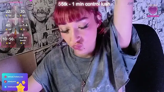 Snapshot of NickiYoung chatting on 03-12-26, 02:56 NickiYoung online show from 03-12-26, 02:56