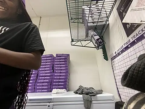 Yoshibaby2670 online show from 09-10-25, 01:16