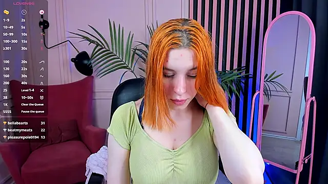 Mikka Blush online show from 01-27-25, 12:22